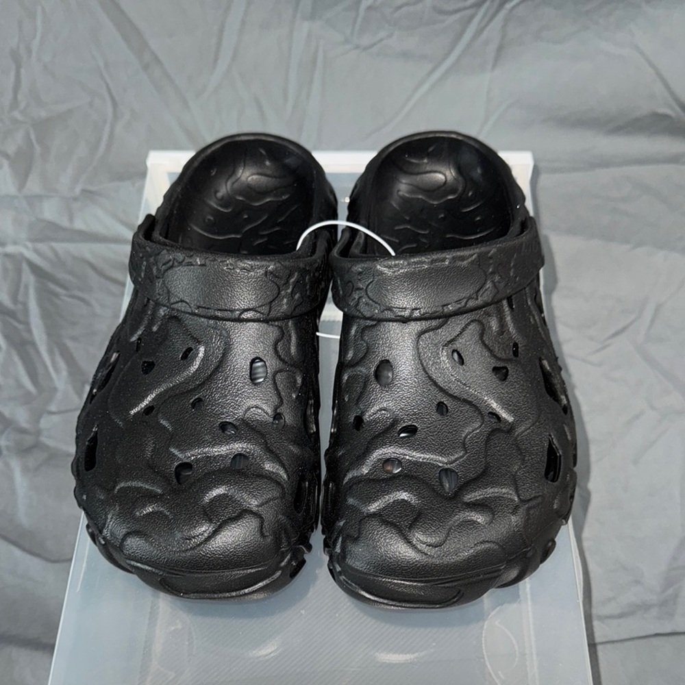 Black Slip-On Clogs